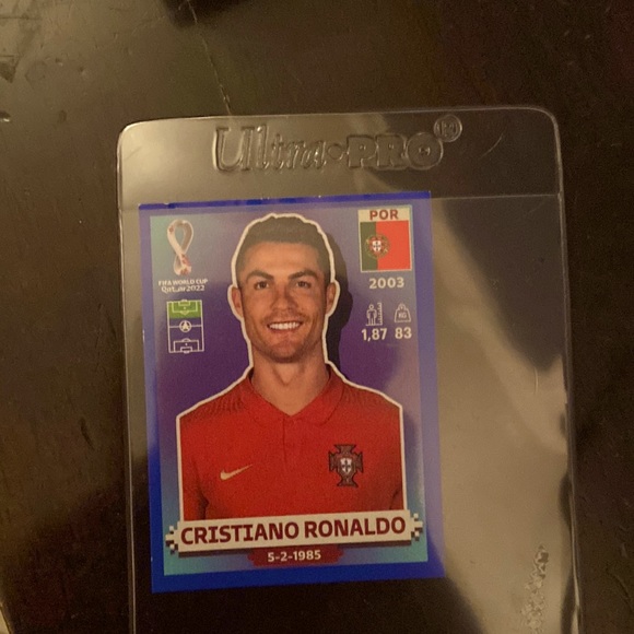 This is a blue Ronadlo Pannj card - Picture 1 of 2